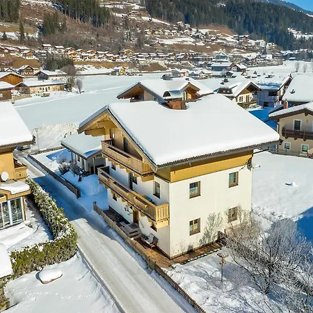 Johann In With Balcony, Cleaning Included Wald im Pinzgau
