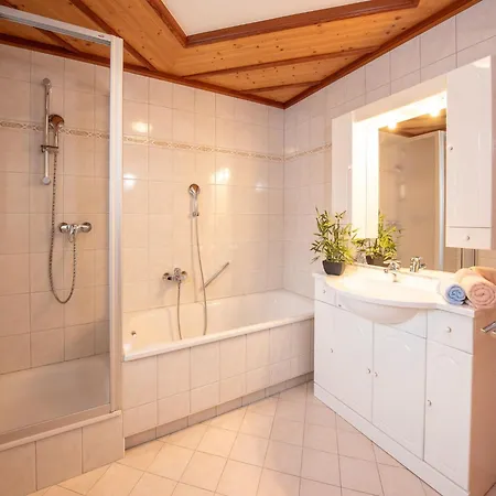 Apartman Johann In With Balcony, Cleaning Included *