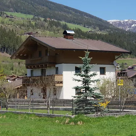 Johann In With Balcony, Cleaning Included Apartment Wald im Pinzgau